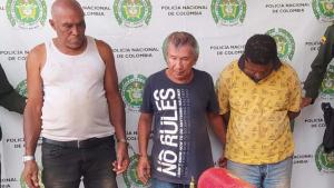 Los capturados fueron sorprendidos cuando pretendían ingresar por un horificio a una caja fuerte